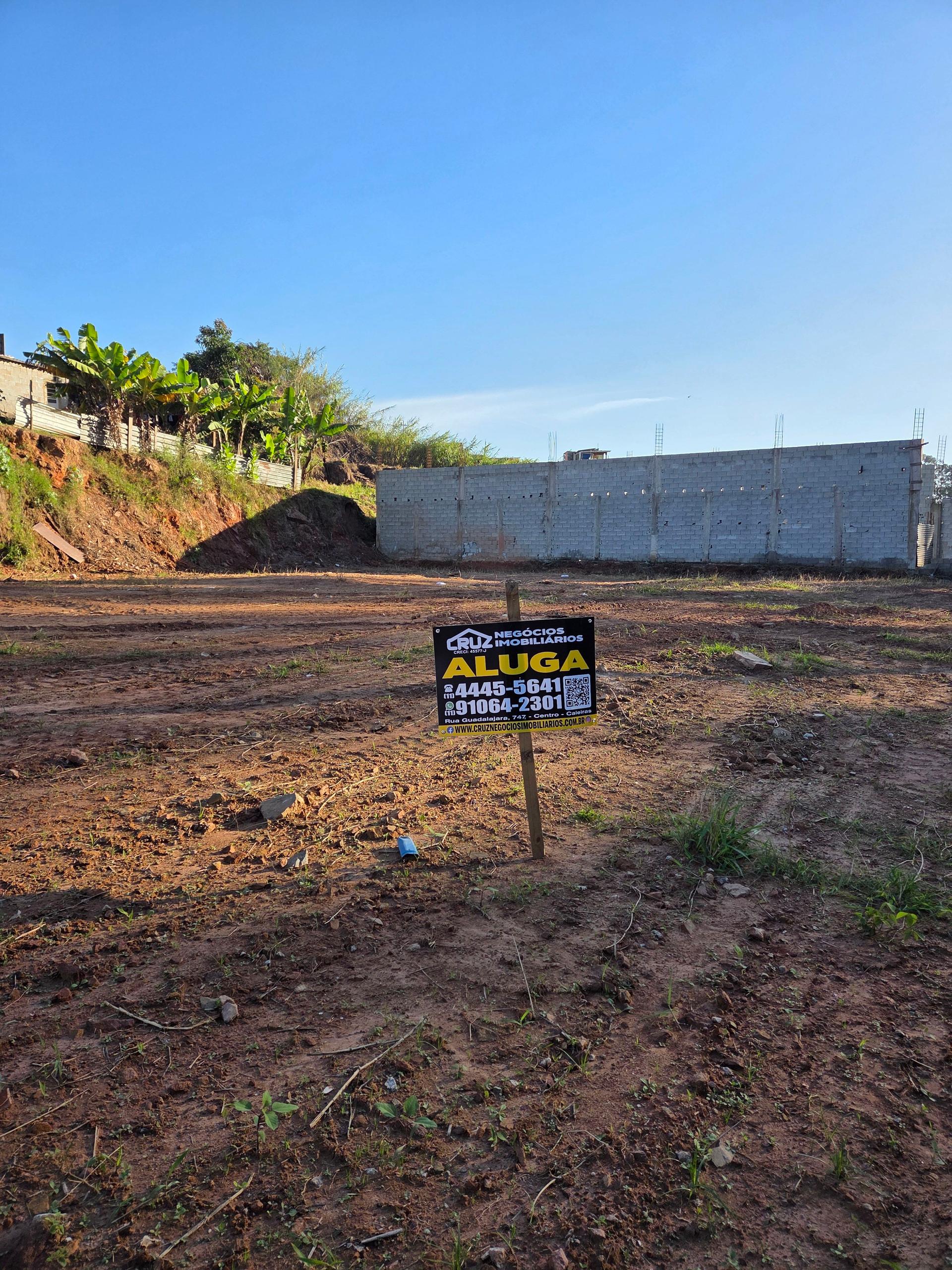 TERRENO PLANO PARA LOCAÇÃO – LARANJEIRAS | CAIEIRAS/SP