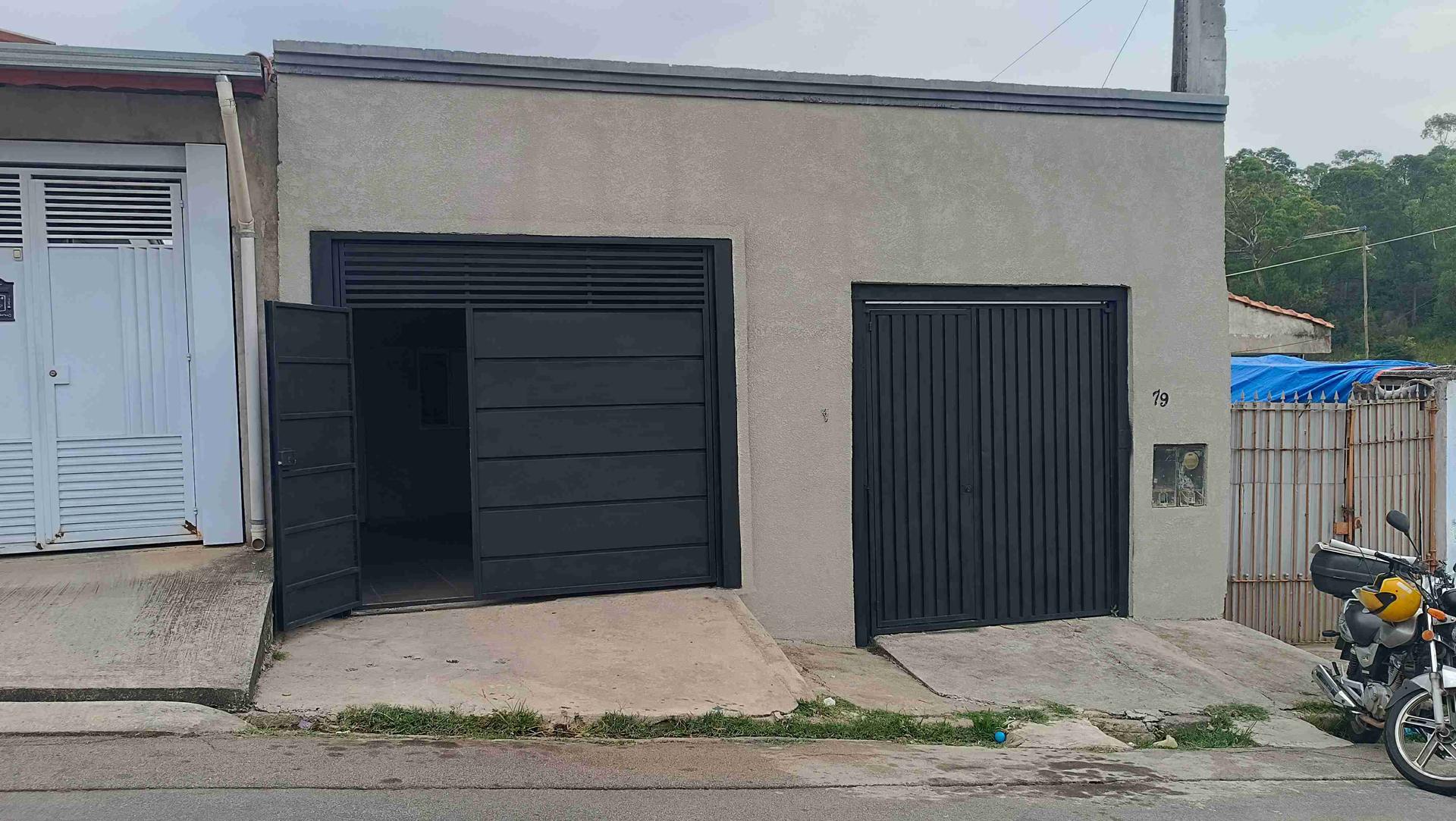 Casa em Vera Tereza, Caieiras - 2 quartos, 80m², aceita pet